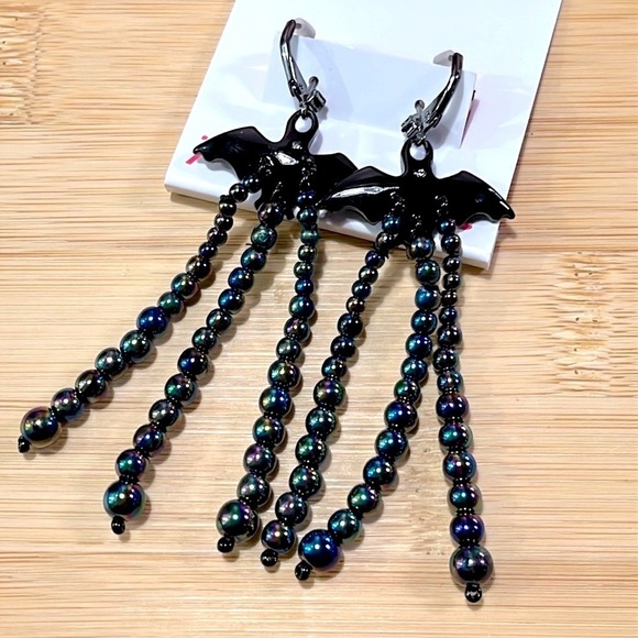 Brand New Betsey Johnson Halloween Bats Rainbow Oil Slick Beads Drop Earrings - Picture 11 of 16